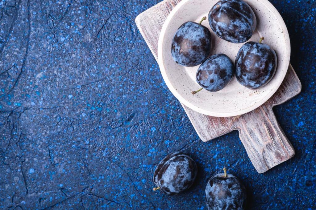 aloo bukhara benefits
